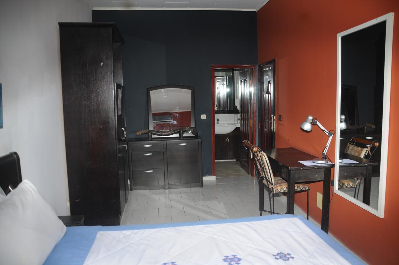Résidences Touristhotel Abidjan Kültér fotó
